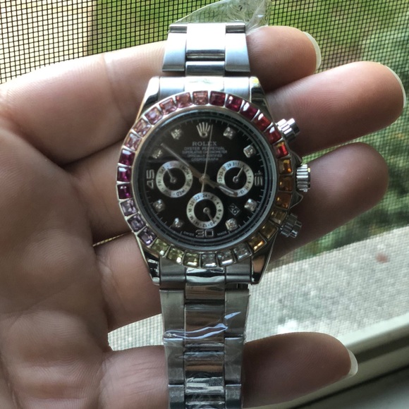 Watch - Picture 3 of 7